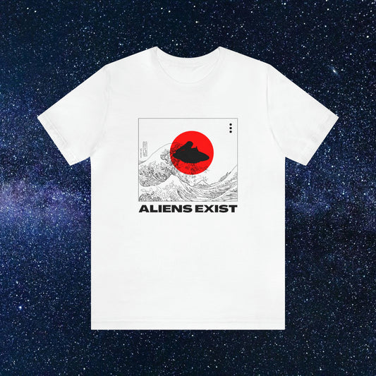 Aliens Exist in Japan t-shirt